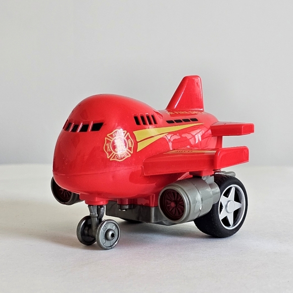 Lot of 4 Emergency Vehicle Toys 4" Police, Ambulance, Jet Fire Dept, Helicopter - Picture 7 of 13